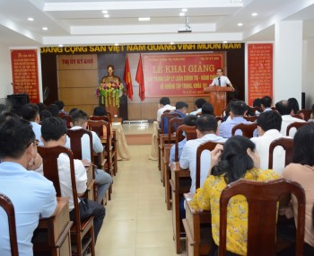 Khai giảng Lớp F1689 link không bị chặn - Hành chính, hệ không tập trung khóa 161 Thị xã Kỳ Anh