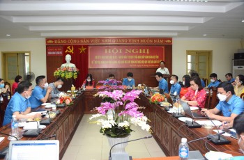 Hội nghị sơ kết 05 năm thực hiện NQ 02 -NQ/TU của BCH F168 pro hiện đang mở tỉnh về “Tiếp tục nâng cao chất lượng, hiệu quả việc xây dựng và thực hiện quy chế dân chủ cơ sở”